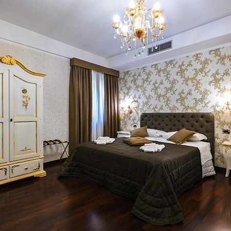 Hotel Mastrodattia Celano Extérieur photo